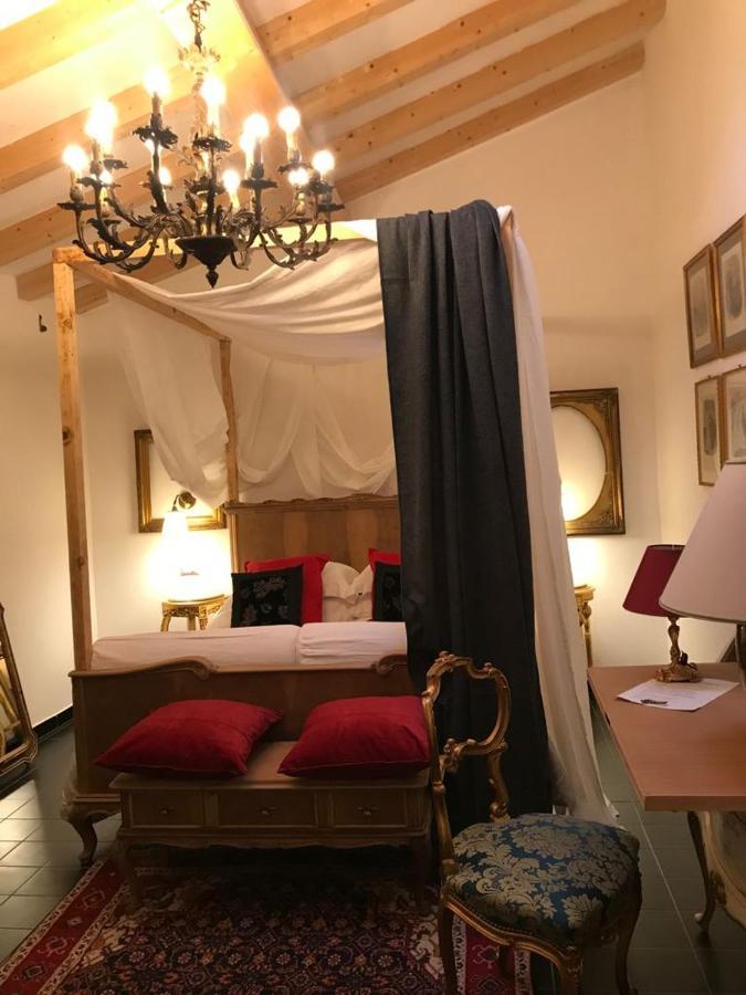 Sanctus Syrus 2 Bed and Breakfast Albenga Buitenkant foto