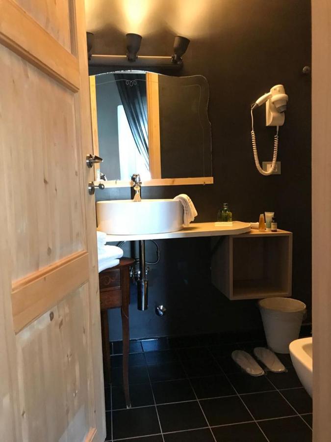 Sanctus Syrus 2 Bed and Breakfast Albenga Buitenkant foto