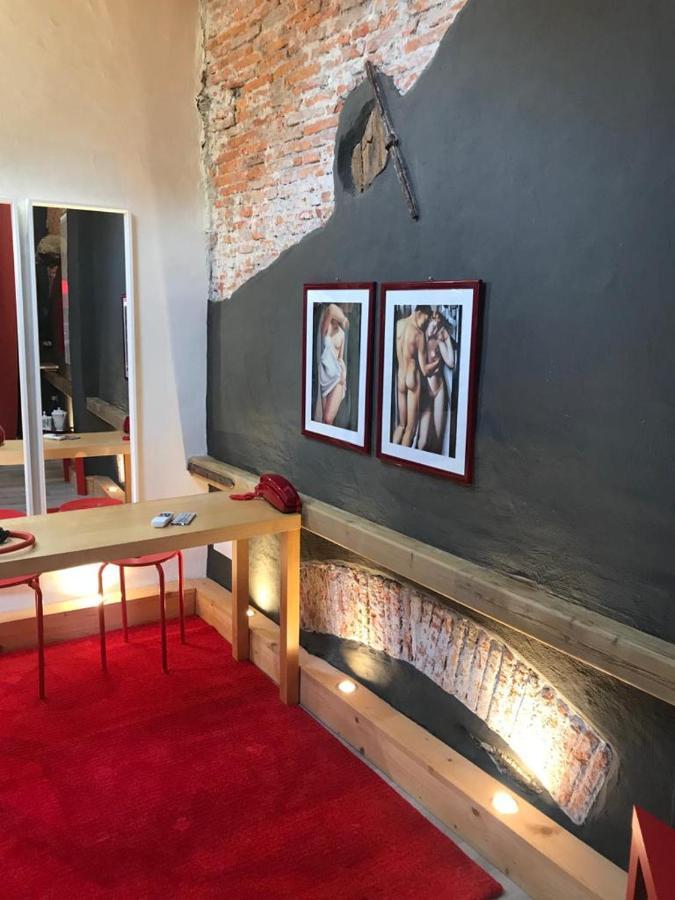 Sanctus Syrus 2 Bed and Breakfast Albenga Buitenkant foto